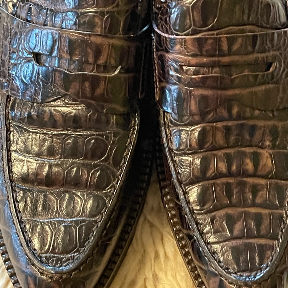 Donald Pliner updated Penny Loafer NWOT size 8 1/2